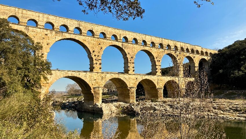 Pont Gard Paques