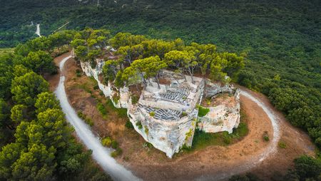 Abbaye de Beaucaire